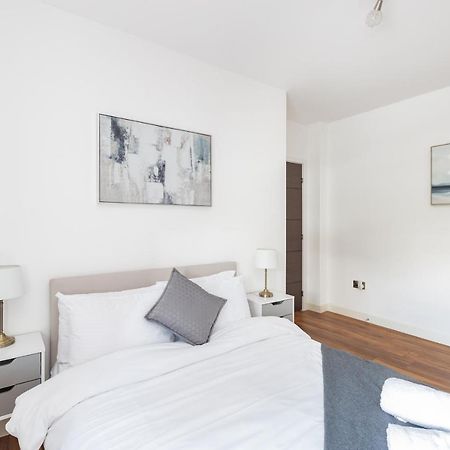 Manhattan Heights Lägenhet Maidstone Exteriör bild
