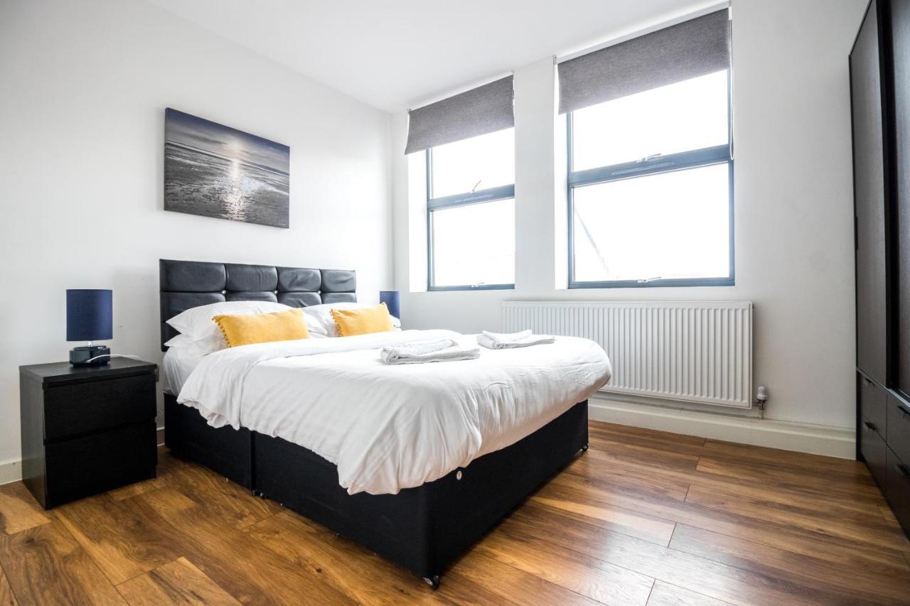 Manhattan Heights Lägenhet Maidstone Exteriör bild