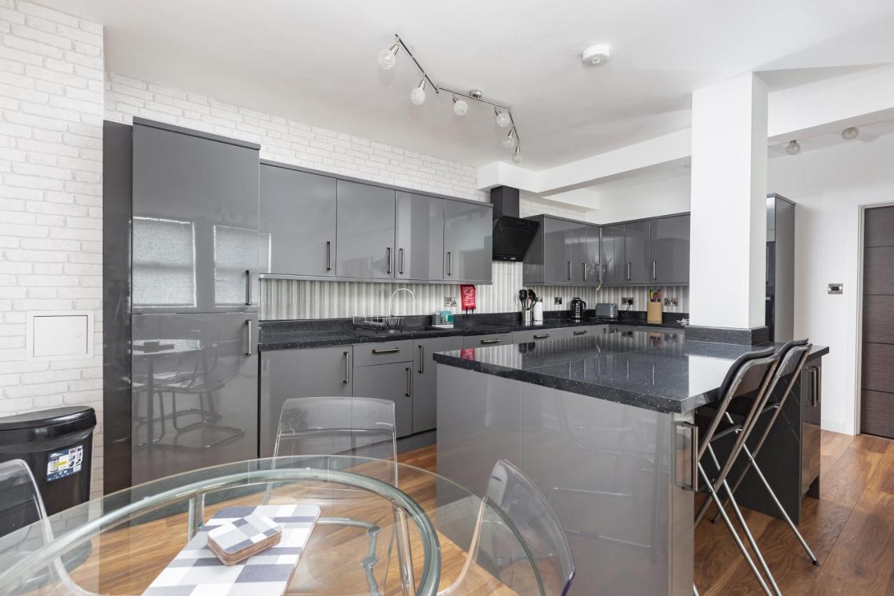 Manhattan Heights Lägenhet Maidstone Exteriör bild